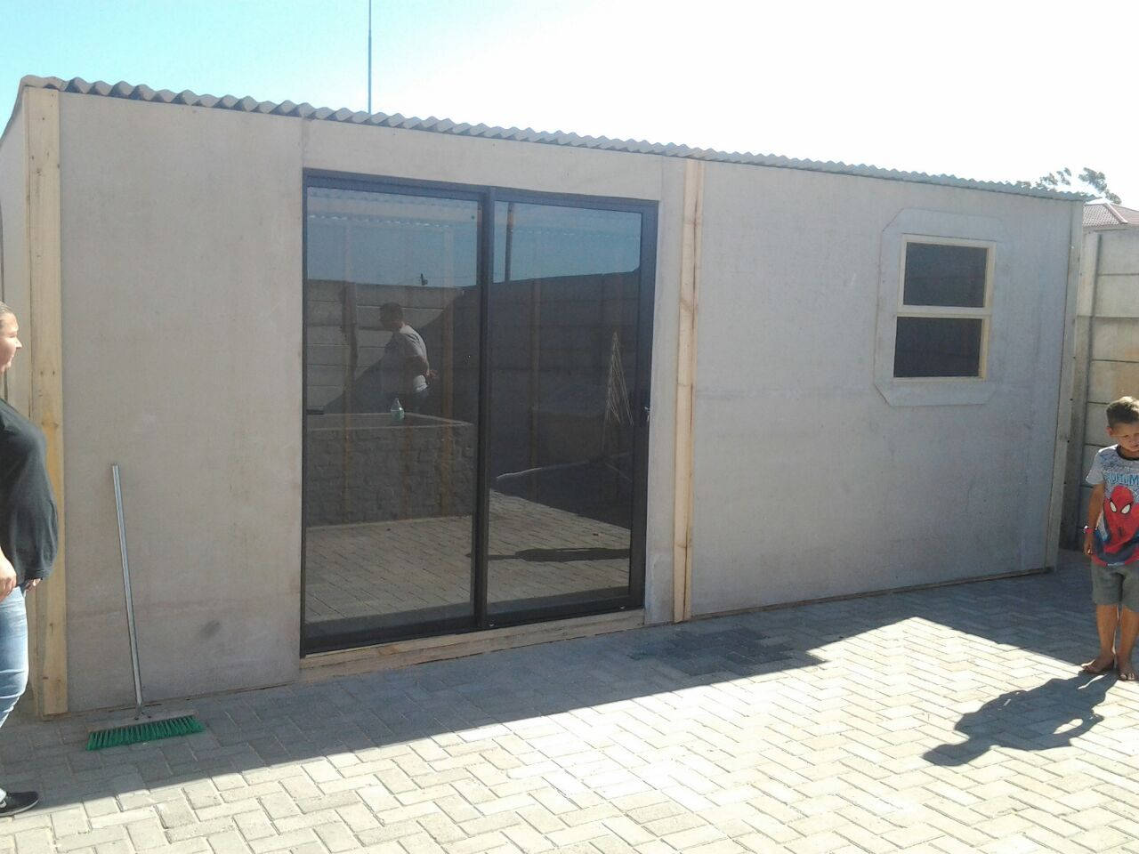 nutec-wendy-house-with-sliding-door.jpg